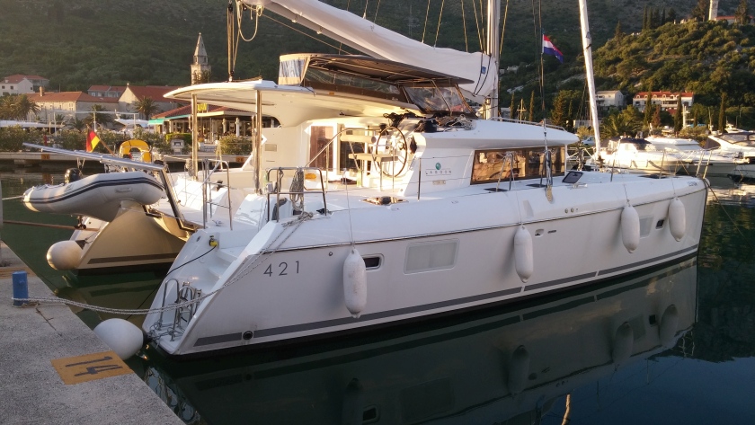 Used Sail Catamaran for Sale 2015 Lagoon 421 